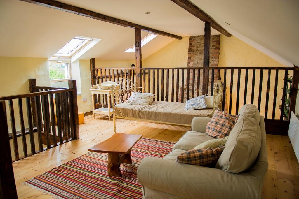 Rousky The Bothy Self Catering Accommodation מראה חיצוני תמונה
